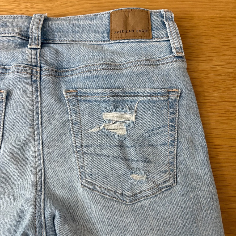 American Eagle Midi Denim Shorts Size 0 Blue Stretch 5" Inseam Distressed - Picture 5 of 10